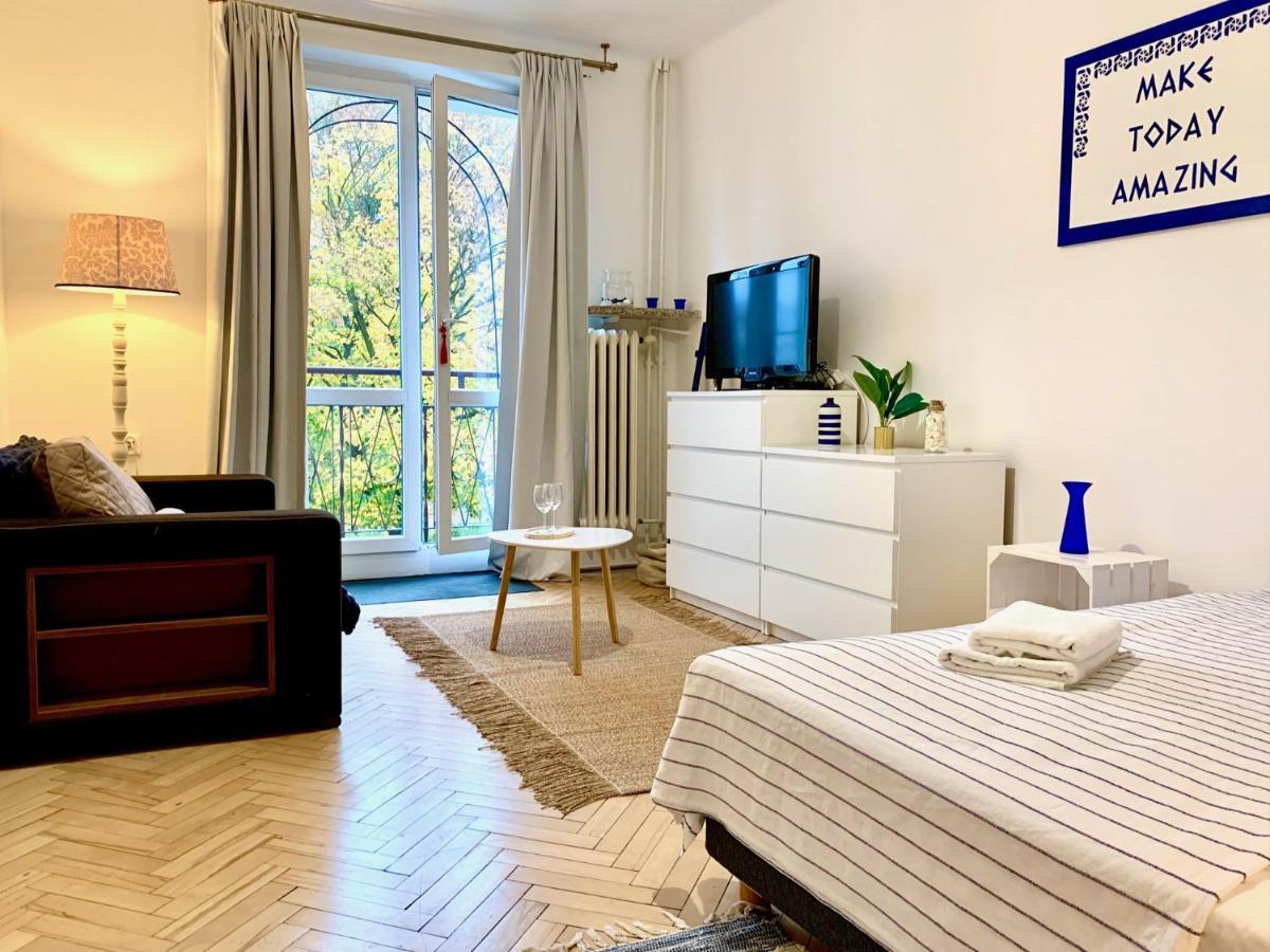 Kalimera - Greek Life Apartment وارسو المظهر الخارجي الصورة